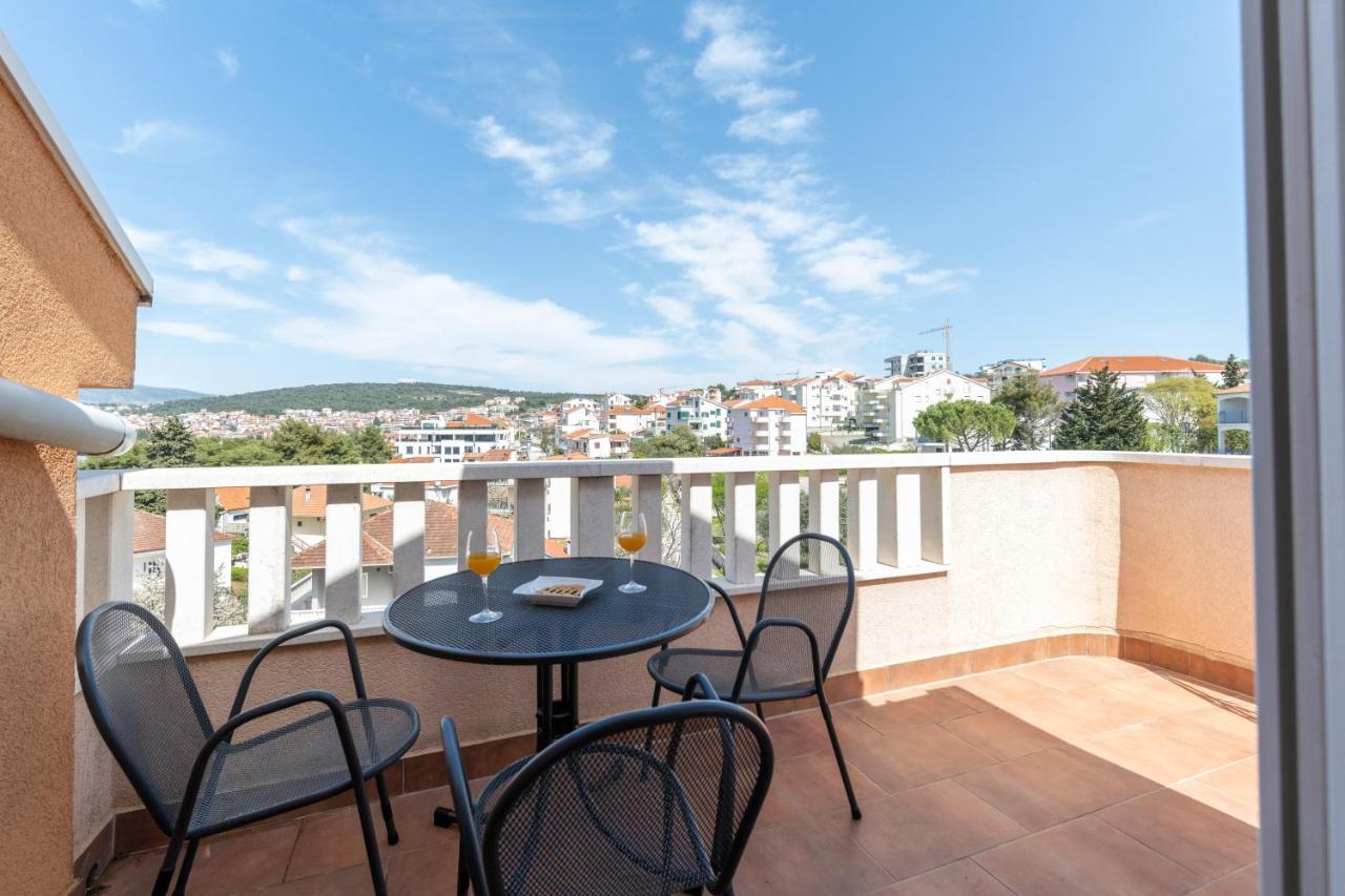 Dalmatia Apartments Ciovo Trogir Eksteriør billede